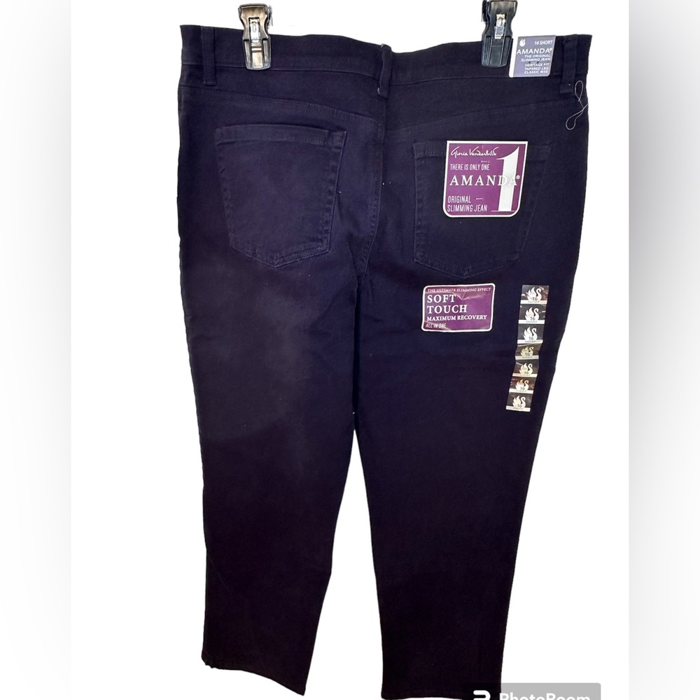 Women’s Gloria Vanderbilt Amanda Style Jeans-Size 16 short -Petite Tapered Leg - Picture 2 of 6